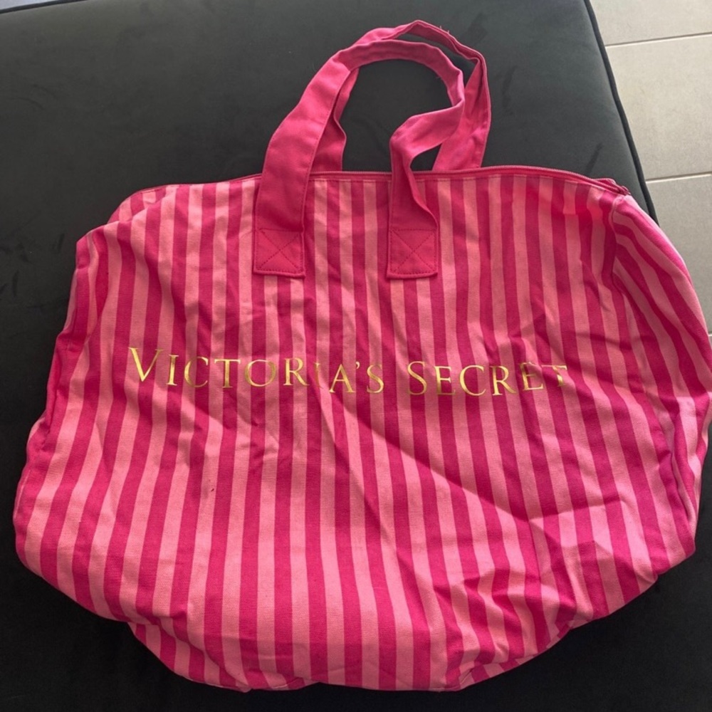 Large Victoria’s Secret duffel bag